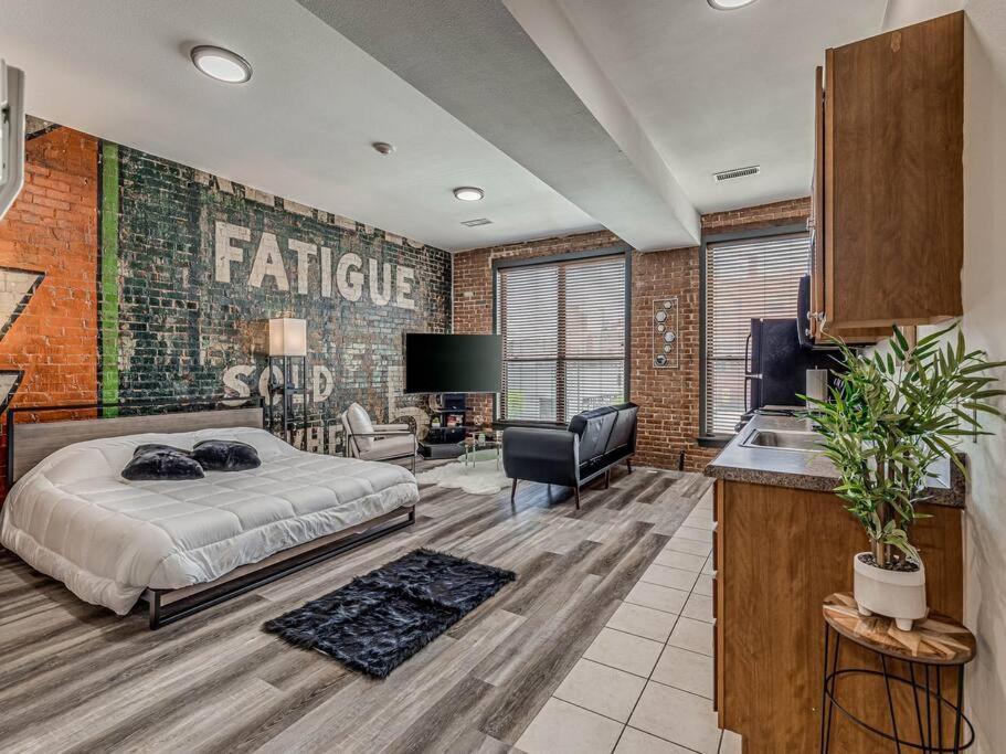 Deluxe Studio In Historic Downtown Building! Bartlesville Luaran gambar