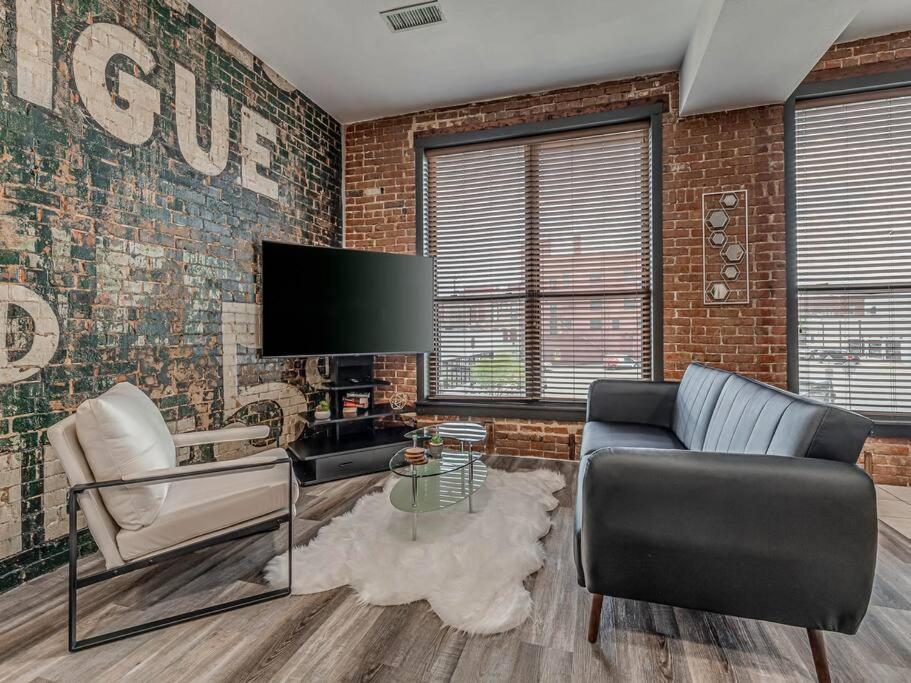 Deluxe Studio In Historic Downtown Building! Bartlesville Luaran gambar