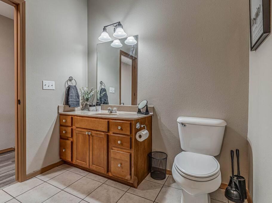Deluxe Studio In Historic Downtown Building! Bartlesville Luaran gambar